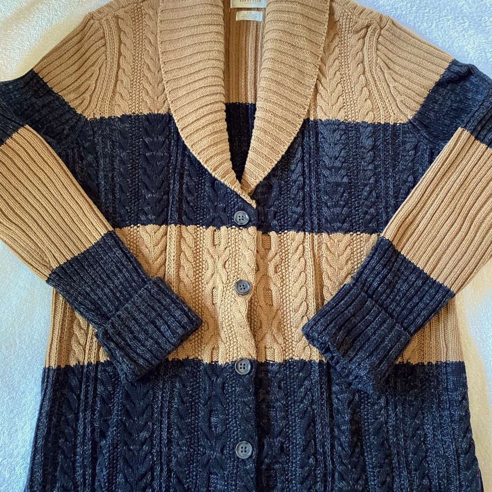 Van Heusen, size Large, dark gray and caramel colored button up sweater